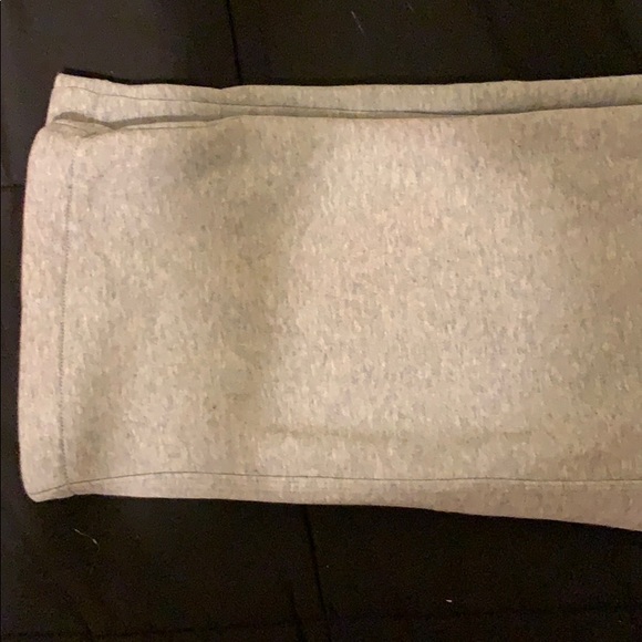 Nike sweats or joggers wore a few times - Picture 2 of 3